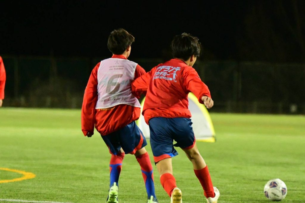 １２/１(月)＜19時00分～中上級＞・西区・観音新町(人工芝)/招待制クリニック開催要項